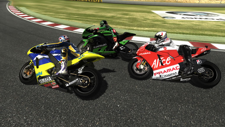 simMotoGP08_E3_04.jpg